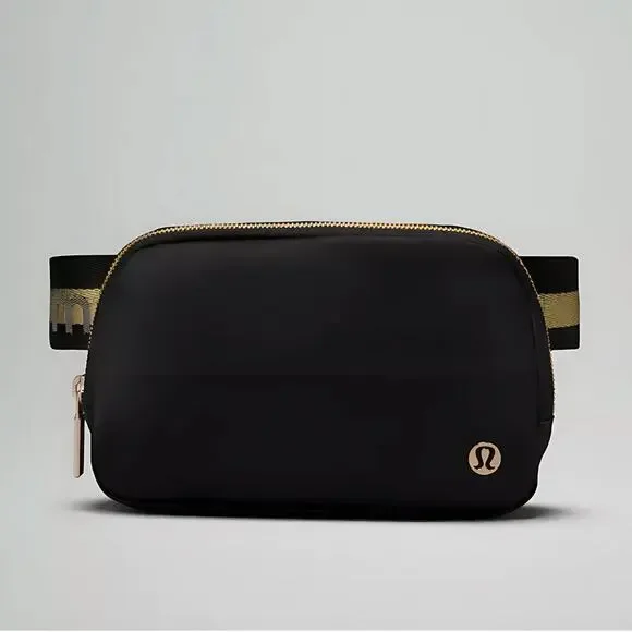 NEW Lululemon Everywhere Crossbody Belt Bag Wordmark Black and Gold Logo - Picture 2 of 6